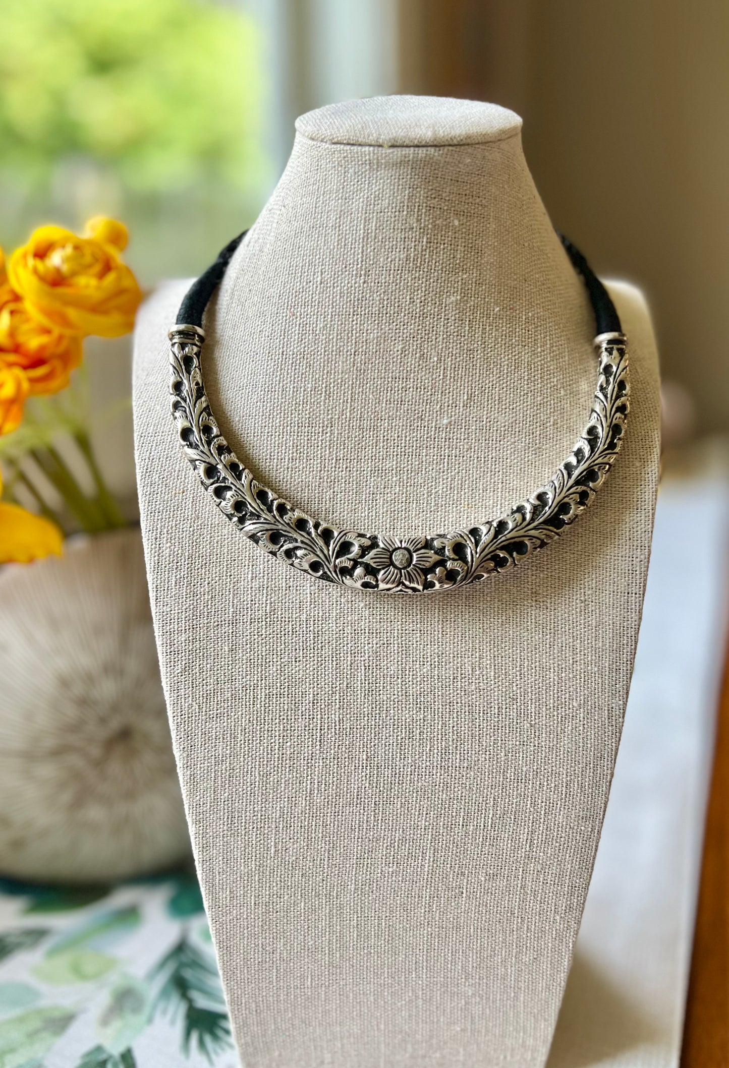 Silver Hasli Necklace
