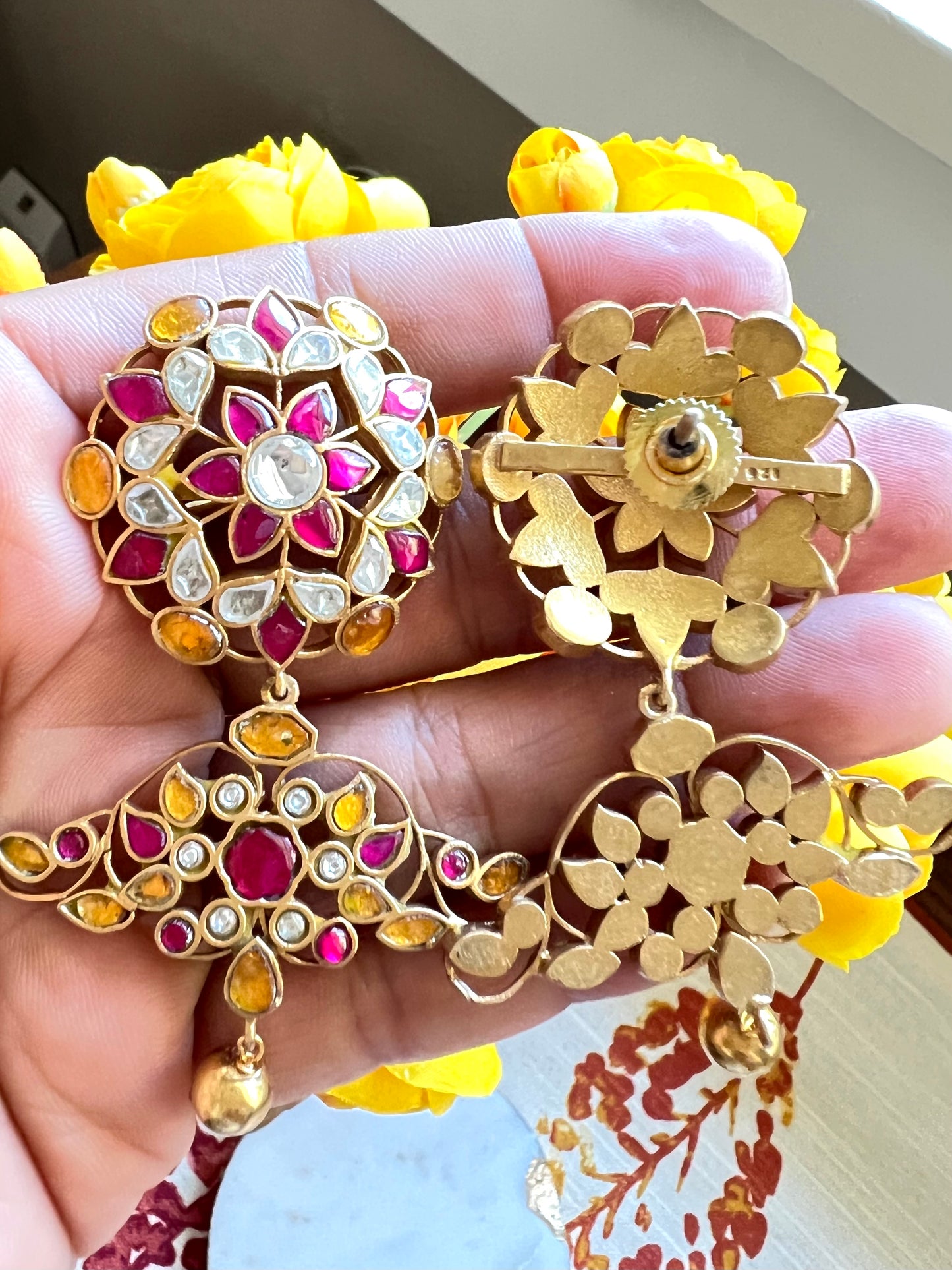 Lal Peela earrings