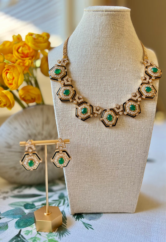 Green onyx geometric design necklace set