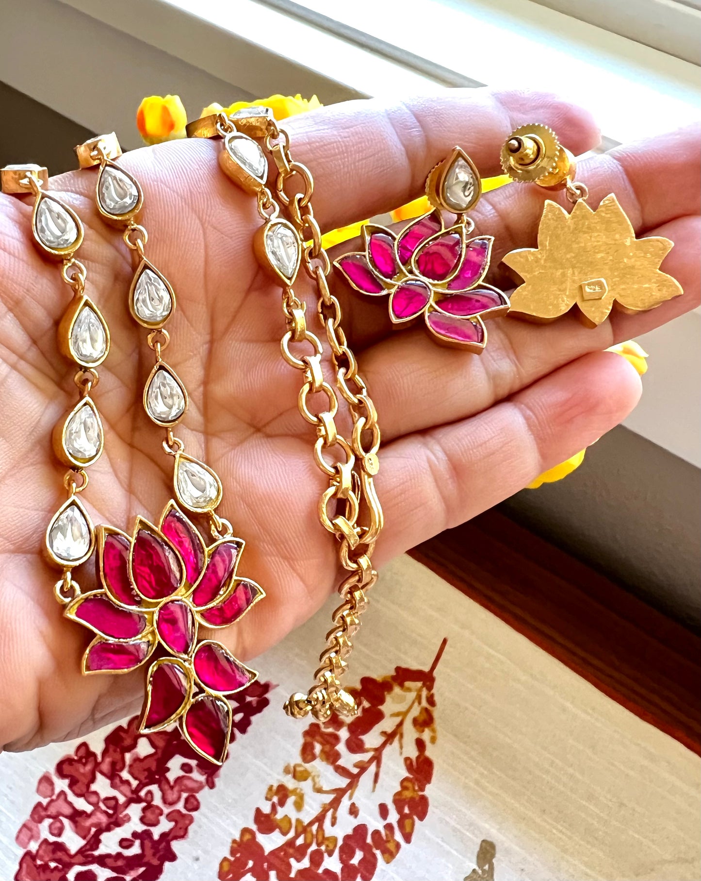 Kundan Lotus Necklace Set