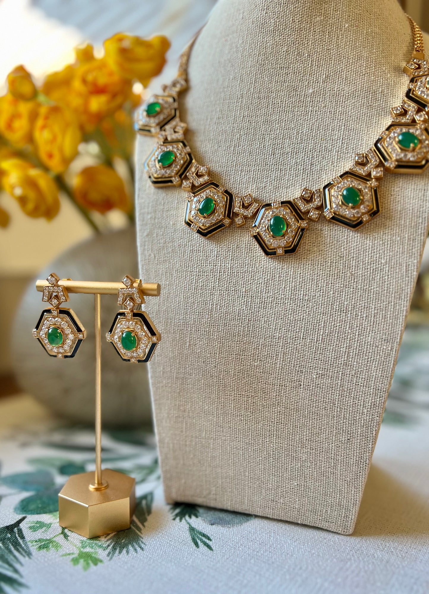 Green onyx geometric design necklace set